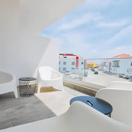 Sandra House 아파트 *