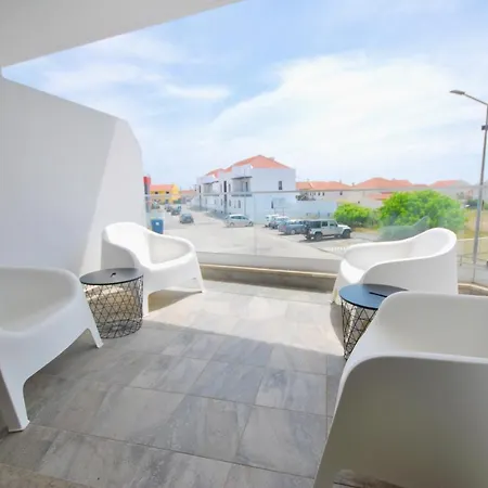 아파트 Sandra House *